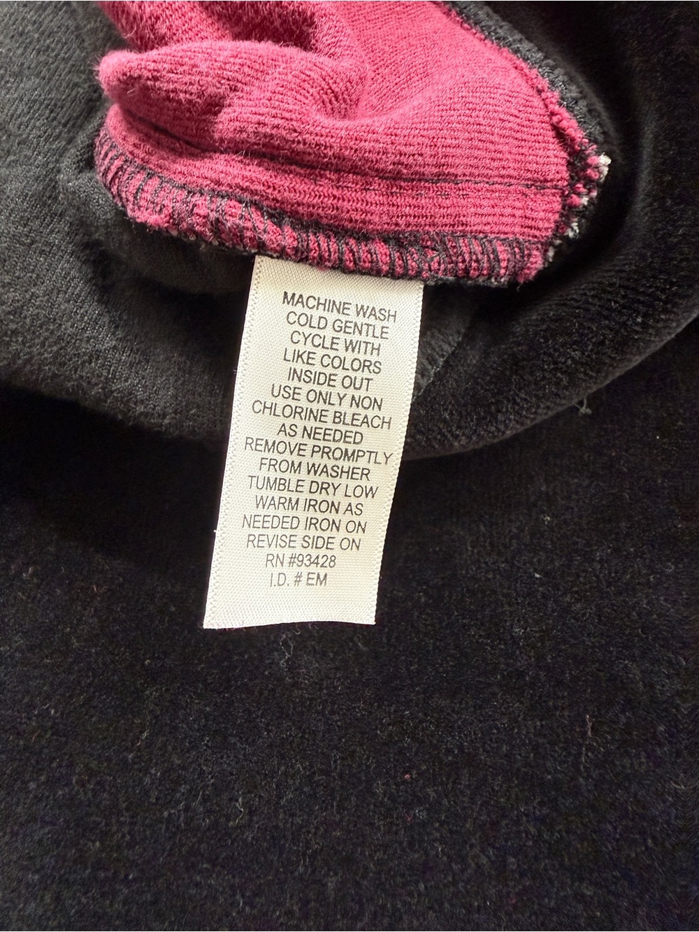 Gloria Vanderbilt Black Velour Hoodie & Burgundy Accent Flared Pants Y2K Vintage - Picture 6 of 6